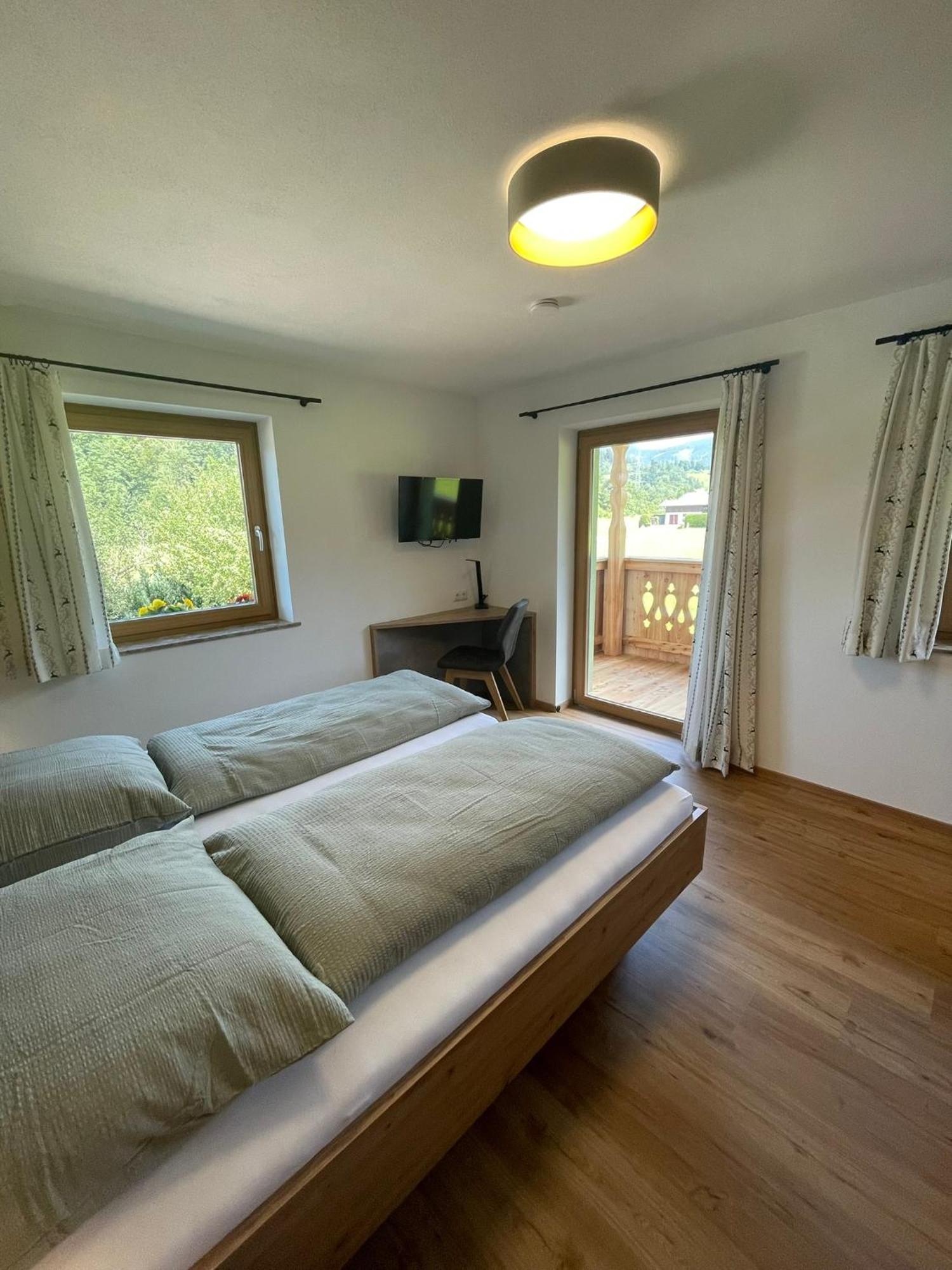 Obermuehlhof Apartment Saalfelden Екстериор снимка